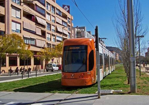 Tram de Alicante recibió cerca de cuatrocientas reclamaciones de usuarios en 2016