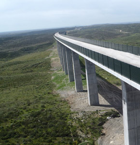 Concluye la construccin del viaducto de alta velocidad de Valdetravieso, en Cceres