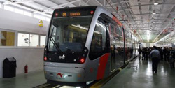 El primer tranv�a para Zaragoza, listo para circular 
