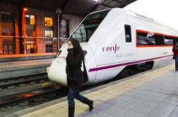 Renfe renueva los trenes de Media Distancia de la relacin Sevilla-Osuna