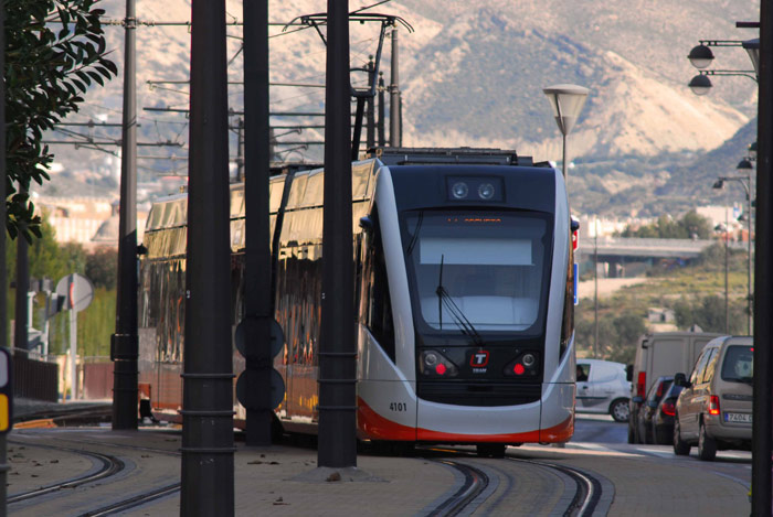 TRAM Alicante: Serie 4.100. Tren-TRAM elctrico de Vossloh en circulacin desde 2007