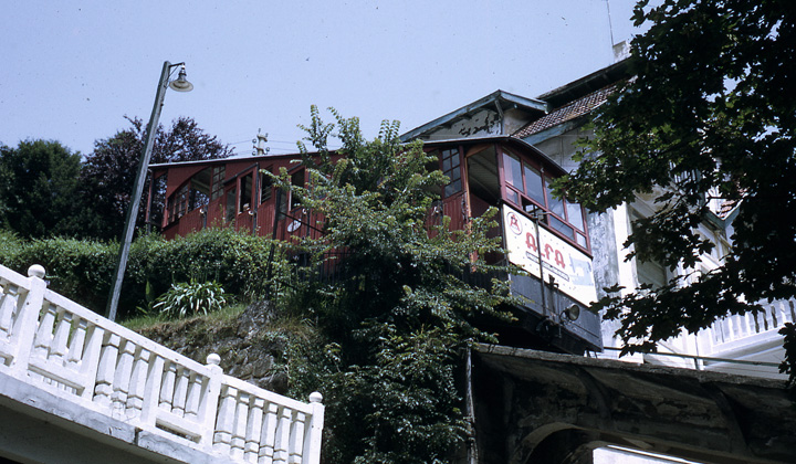 Fotografa del funicular de Igueldo tomadas en 1968 por el francs Jean-Henry Manara.