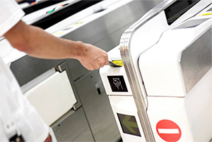 Indra implantar los sistemas de billtica y control de accesos en el Metro de Tesalnica, en Grecia