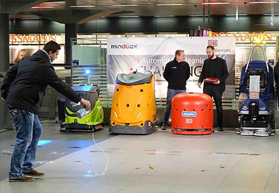 Los Ferrocarriles Alemanes presentan robots de limpieza multitarea en Berln
